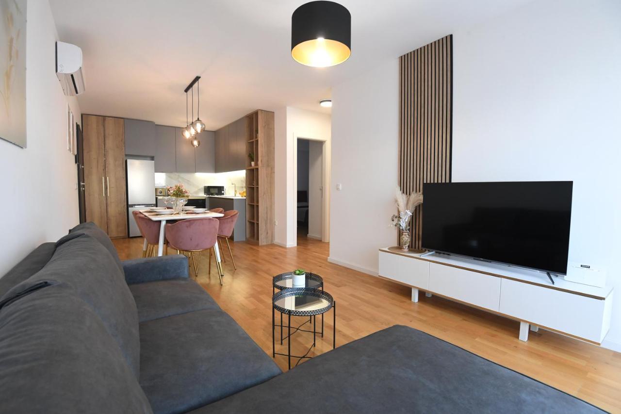 Garden Apartment Leoma With Free Parking! Zára Kültér fotó
